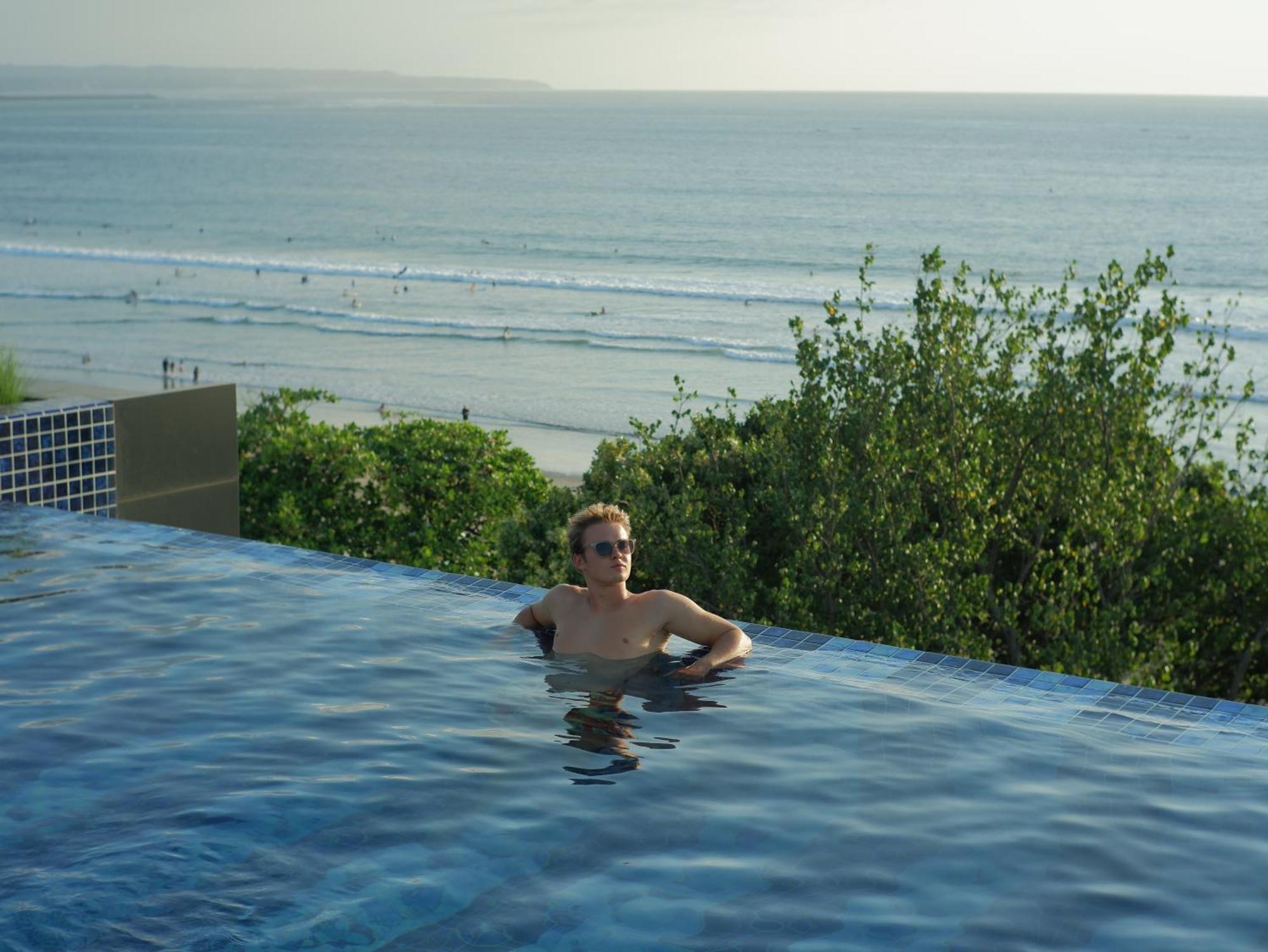 Tribe Bali Kuta Beach Eksteriør bilde